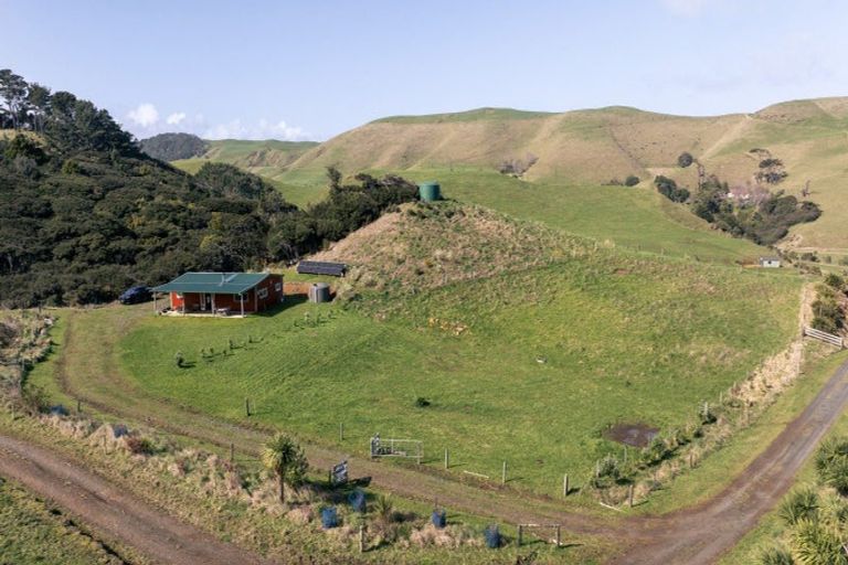 Photo of property in 1809 Whaanga Road, Raglan, 3296