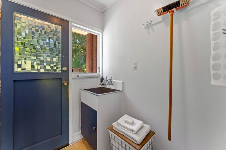 Photo of property in 70 Mountbatten Avenue, Hillcrest, Auckland, 0627