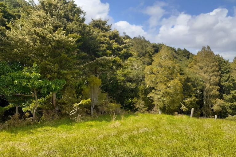 Photo of property in 171 Arcadia Road, Paparoa, 0571