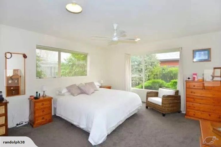 Photo of property in 45 Showgate Avenue, Sockburn, Christchurch, 8042