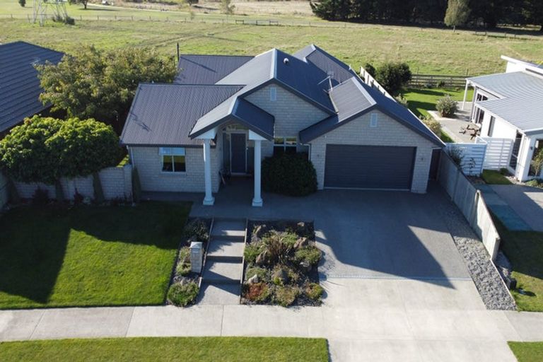 Photo of property in 59 Huntingdon Drive, Rangiora, 7400