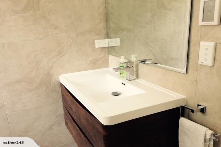 Photo of property in 31a Euston Street, Riccarton, Christchurch, 8041