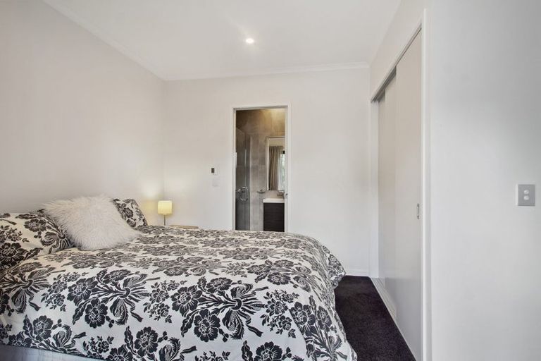 Photo of property in 93 Bomb Point Drive, Hobsonville, Auckland, 0616