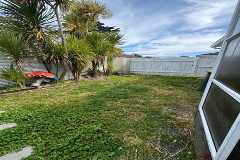 Photo of property in 1/83 Luanda Drive, Ranui, Auckland, 0612