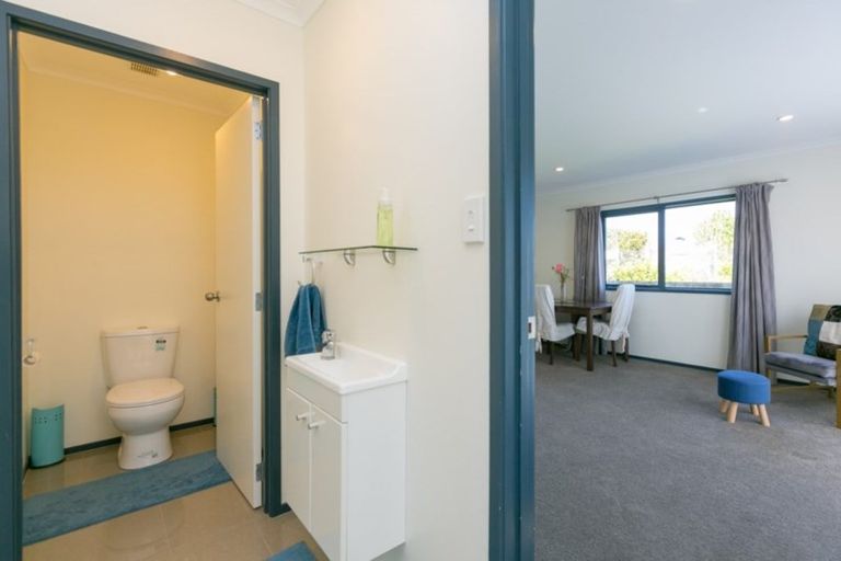Photo of property in 930 Upland Road, Egmont Village, New Plymouth, 4372