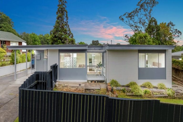 Photo of property in 1/42 Bentley Avenue, Glenfield, Auckland, 0629