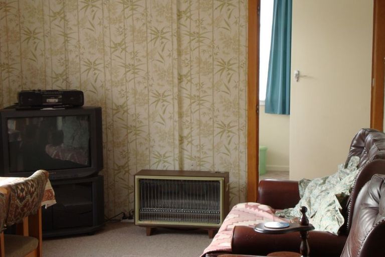 Photo of property in 8 Black Peak Road, Omarama, 9412