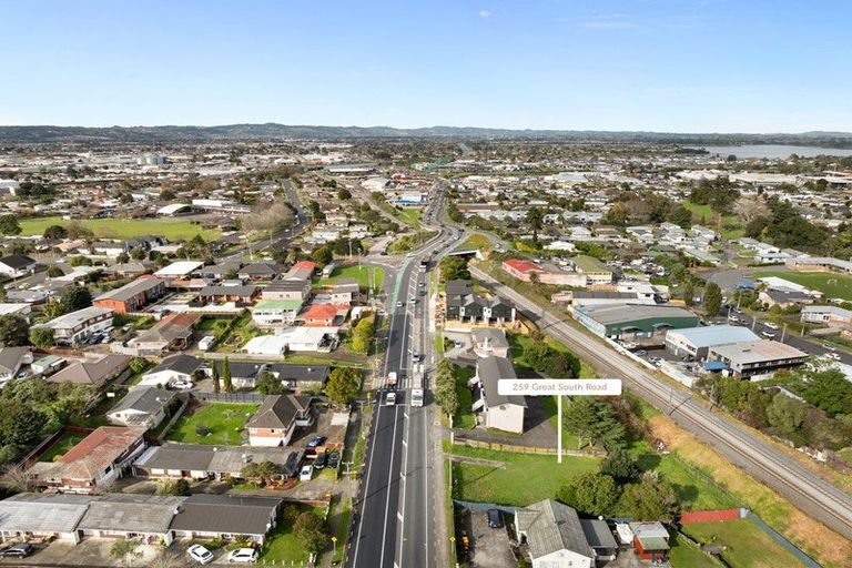 Photo of property in 259 Great South Road, Manurewa, Auckland, 2102