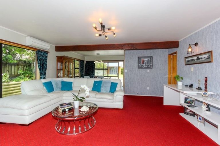 Photo of property in 22 Virginia Place, Whalers Gate, New Plymouth, 4310