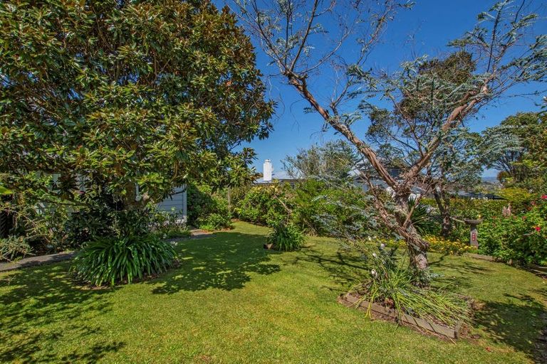 Photo of property in 25 Sherwood Road, Onerahi, Whangarei, 0110
