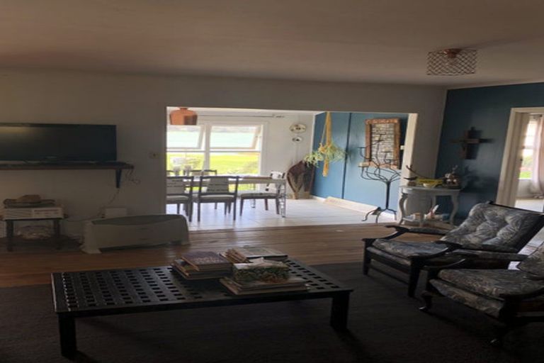 Photo of property in 12 Komiti Road, Tinopai, 0593