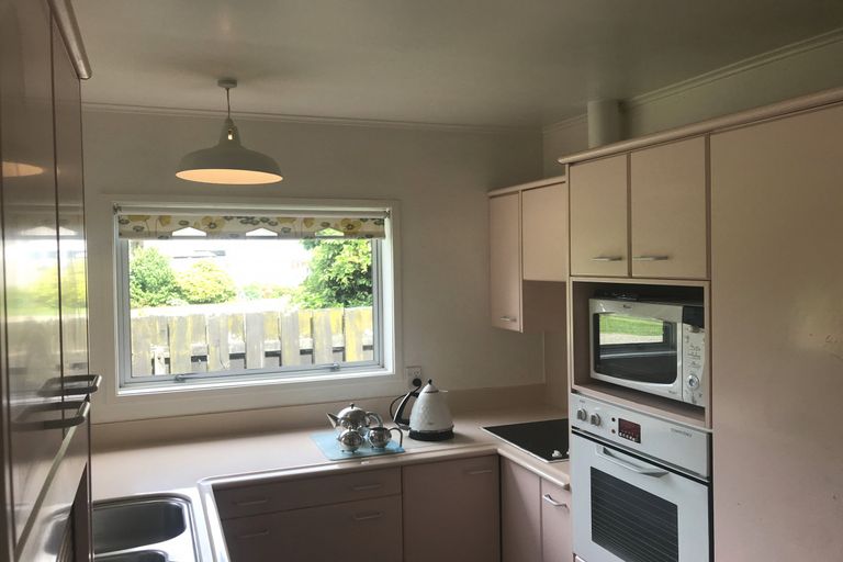 Photo of property in 205 Christie Avenue, Te Awamutu, 3800