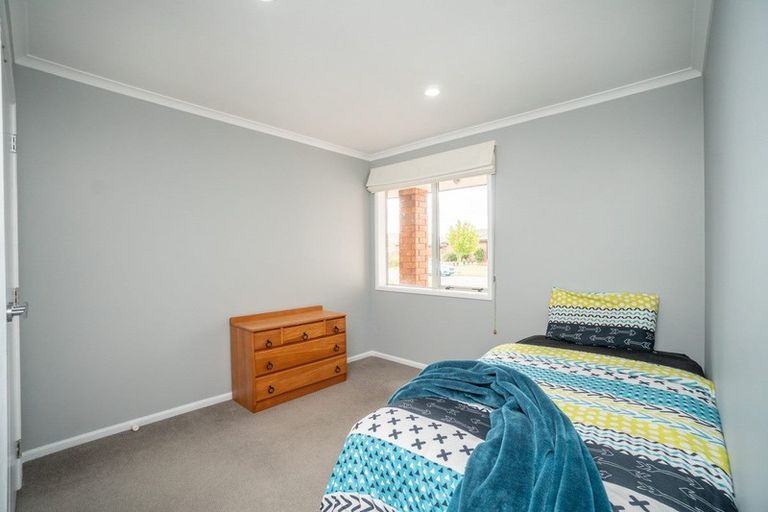 Photo of property in 34 Branigan Parade, Kelvin Grove, Palmerston North, 4414