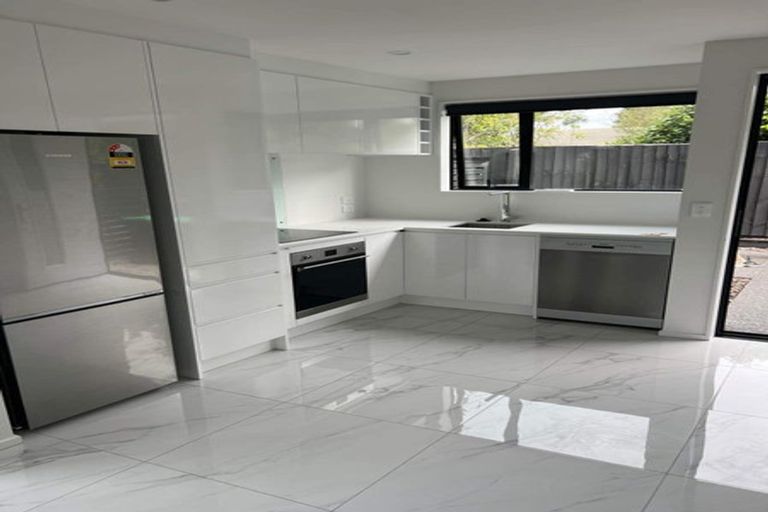 Photo of property in 62d Cleveland Street, Edgeware, Christchurch, 8013