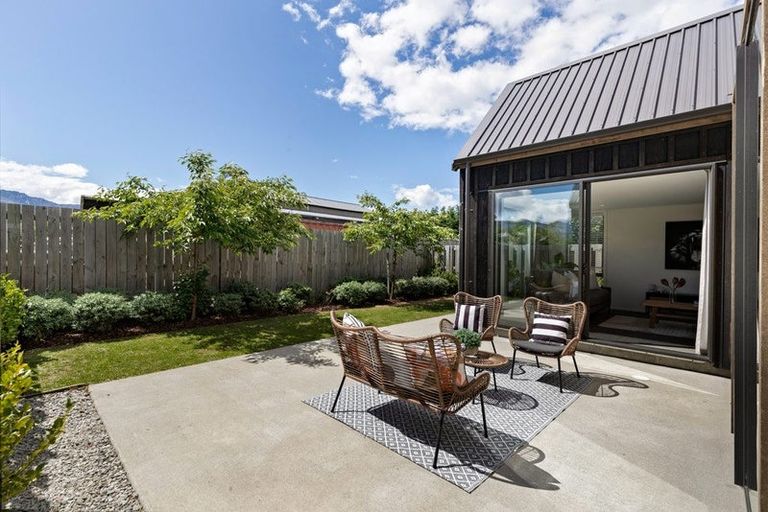 Photo of property in 31 Dewar Street, Lake Hayes, Queenstown, 9304