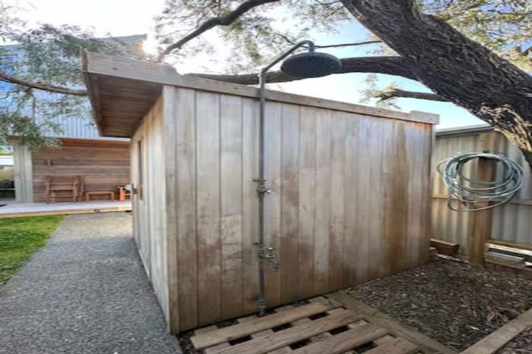 Photo of property in 14 High Street, Petone, Lower Hutt, 5012