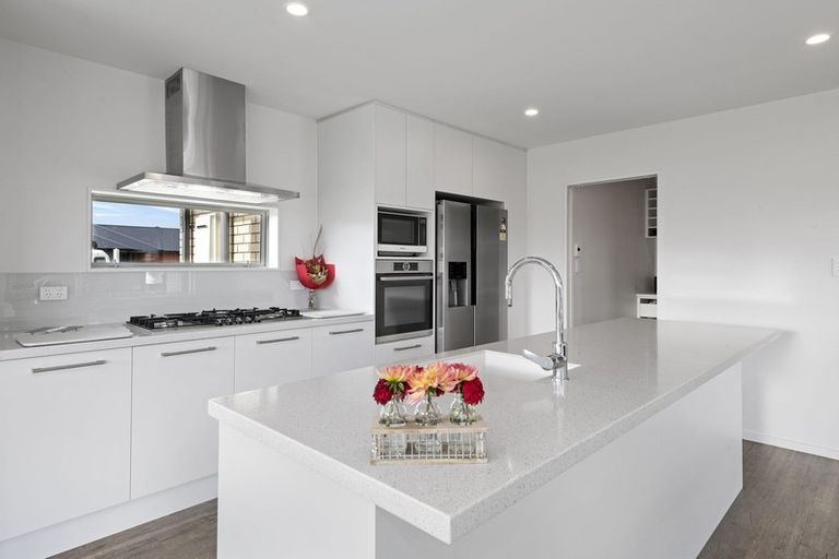 Photo of property in 19 Lemonwood Drive, Rolleston, 7615