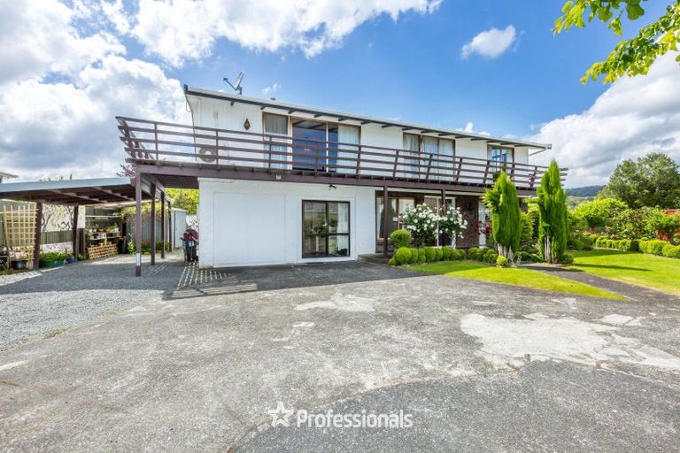 Photo of property in 22a Oxford Crescent, Ebdentown, Upper Hutt, 5018