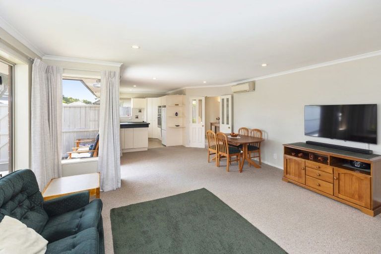 Photo of property in 17a Manuka Street, Mairehau, Christchurch, 8013