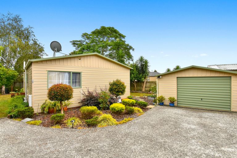 Photo of property in 10b Lane Road, Weymouth, Auckland, 2103