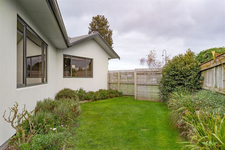 Photo of property in 18 William Donald Drive, Solway, Masterton, 5810