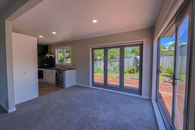 Photo of property in 39a Fairclough Road, Beach Haven, Auckland, 0626