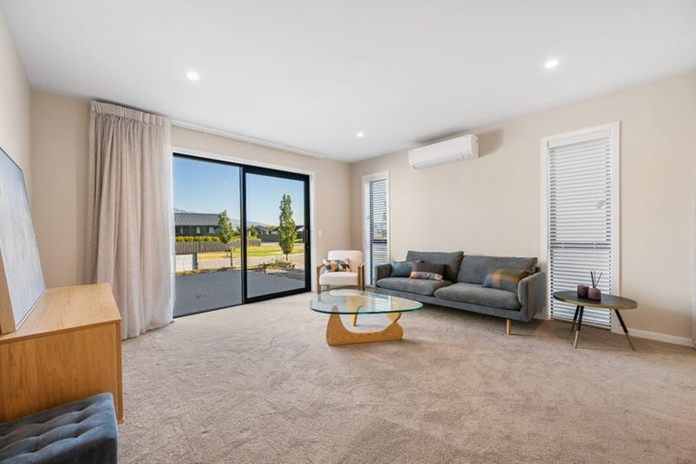 Photo of property in 16 Woods Crescent, Cromwell, 9310