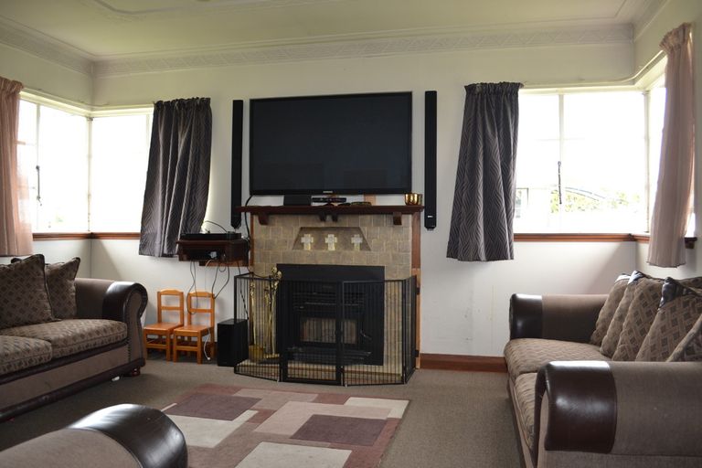 Photo of property in 28 Brandon Street, Alexandra, 9320