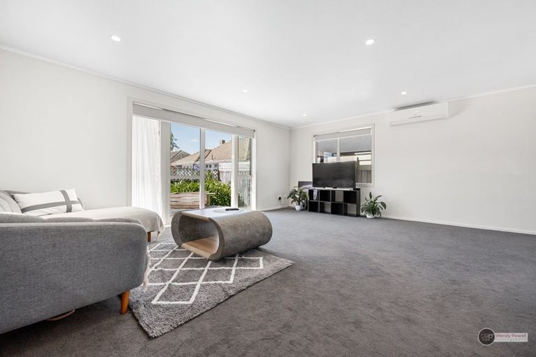 Photo of property in 13a Treadwell Street, Naenae, Lower Hutt, 5011