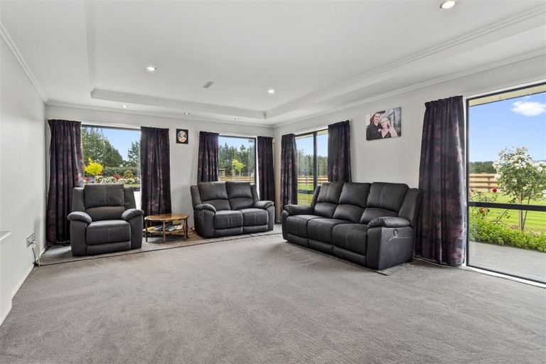 Photo of property in 53 Swamp Road, Loburn, Rangiora, 7472