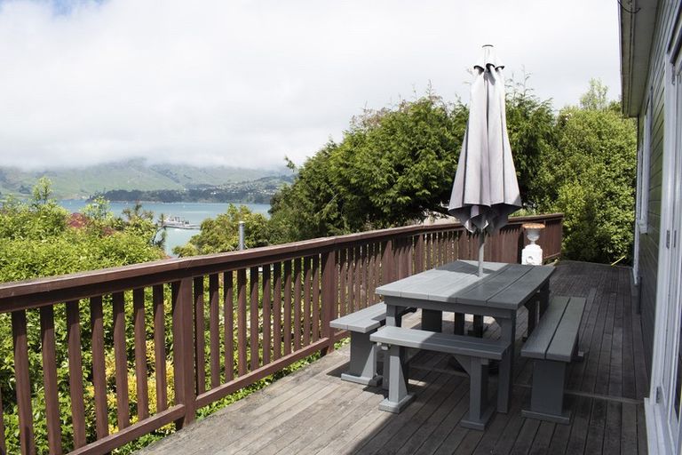 Photo of property in 49 Voelas Road, Lyttelton, 8082