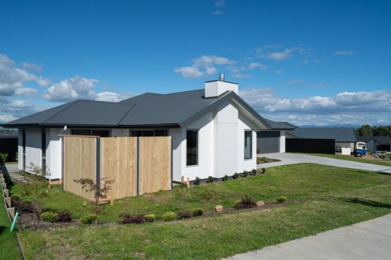Photo of property in 23 Marabou Crescent, Nukuhau, Taupo, 3330