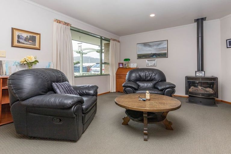 Photo of property in 20 Parfitt Place, Greymouth, 7805