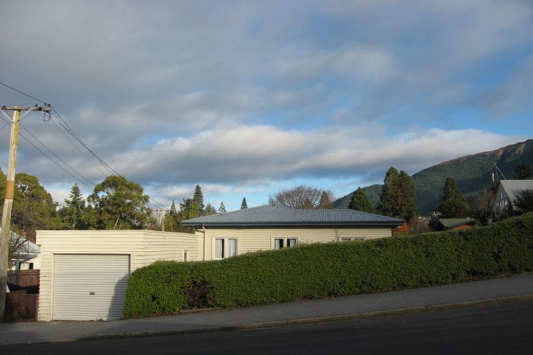 Photo of property in 19 Brisbane Street, Queenstown, 9300