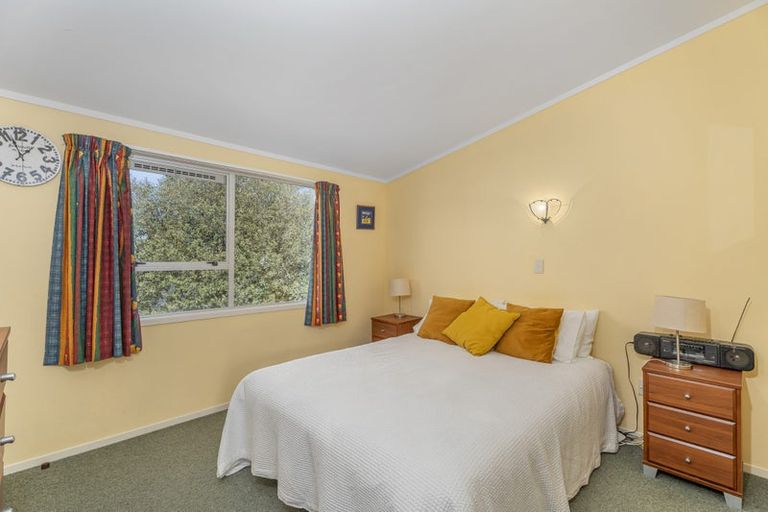 Photo of property in 20 Hardy Place, Cooks Beach, Whitianga, 3591