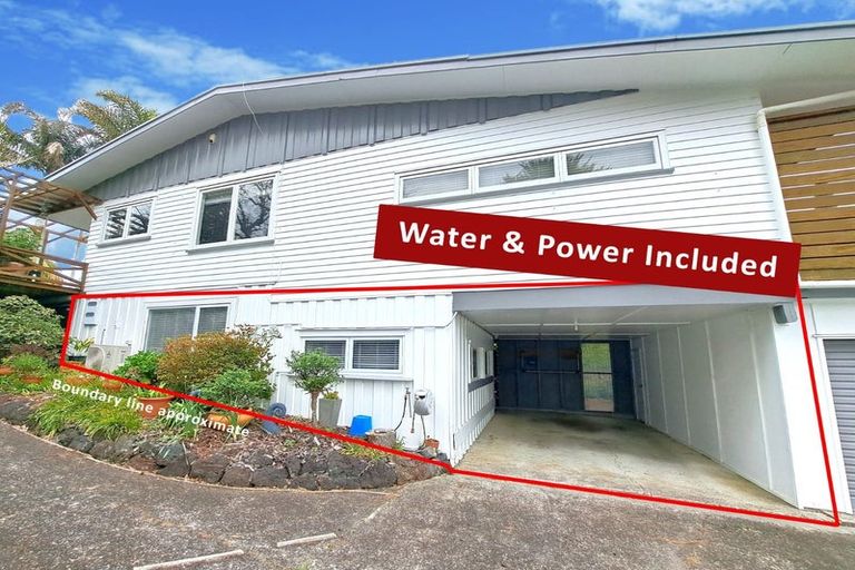 Photo of property in 11a Roberts Road, Matakatia, Whangaparaoa, 0930