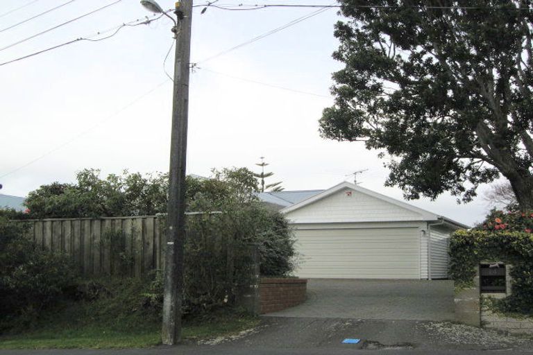 Photo of property in 14 Burn Street, Karori, Wellington, 6012