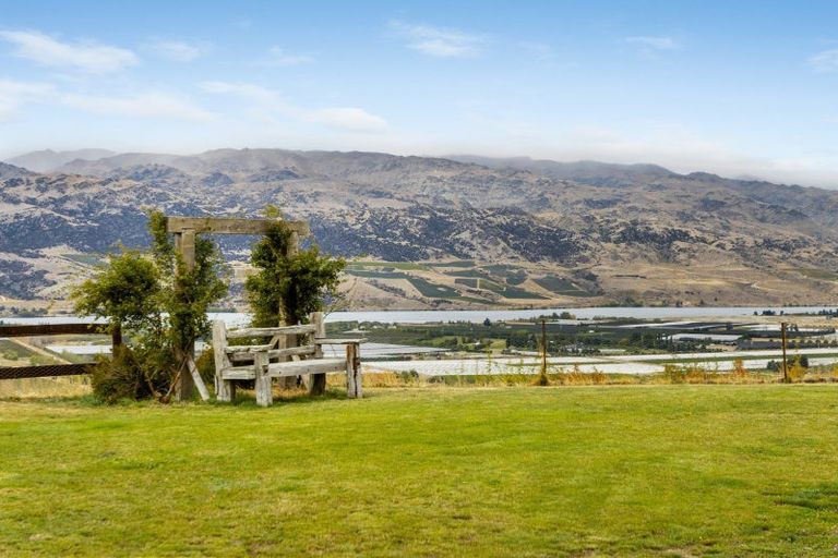 Photo of property in 11 Macmillan Lane, Mount Pisa, Cromwell, 9383