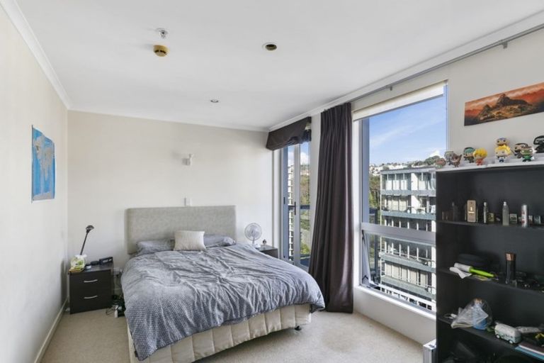 Photo of property in Terrace Heights Apartments, 12b/163 The Terrace, Wellington Central, Wellington, 6011