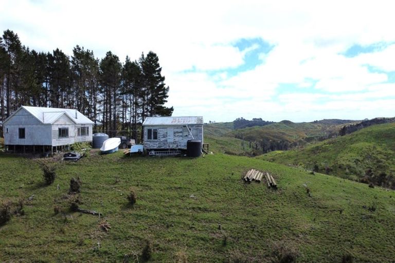Photo of property in 623 Bickerstaffe Road, Maungaturoto, 0587