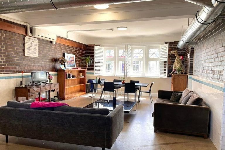 Photo of property in Fire Station Apartments, 54 Northland Road, Northland, Wellington, 6012