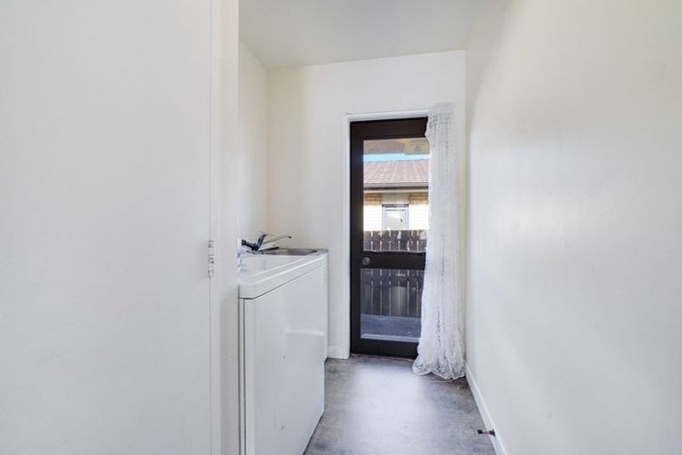 Photo of property in 17a Tennessee Avenue, Mangere East, Auckland, 2024