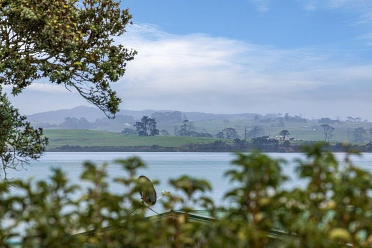 Photo of property in 7 Ronald Avenue, Glenbrook, Waiuku, 2681