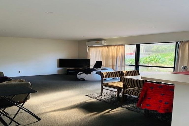 Photo of property in 4/2 Brittan Street, Linwood, Christchurch, 8011