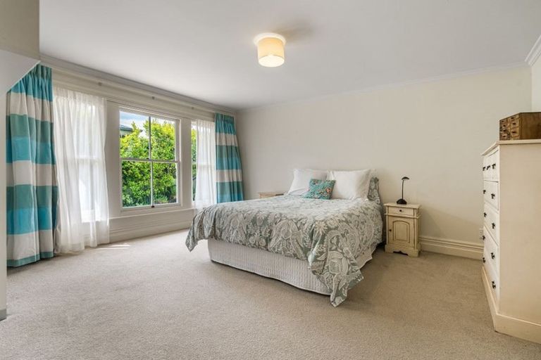 Photo of property in 1 Kapai Road, Devonport, Auckland, 0624