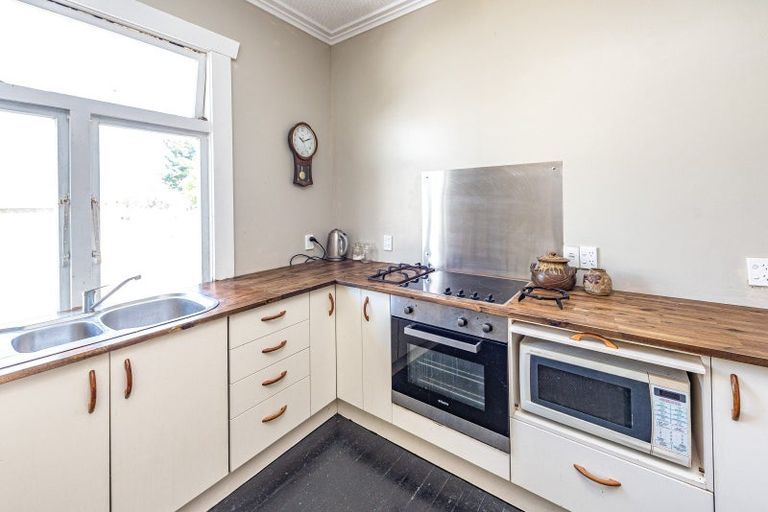 Photo of property in 25 Abbot Street, Gonville, Whanganui, 4501