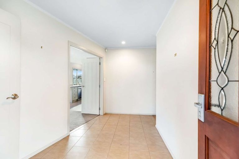 Photo of property in 7 Corfe Castle Lane, Levin, 5510