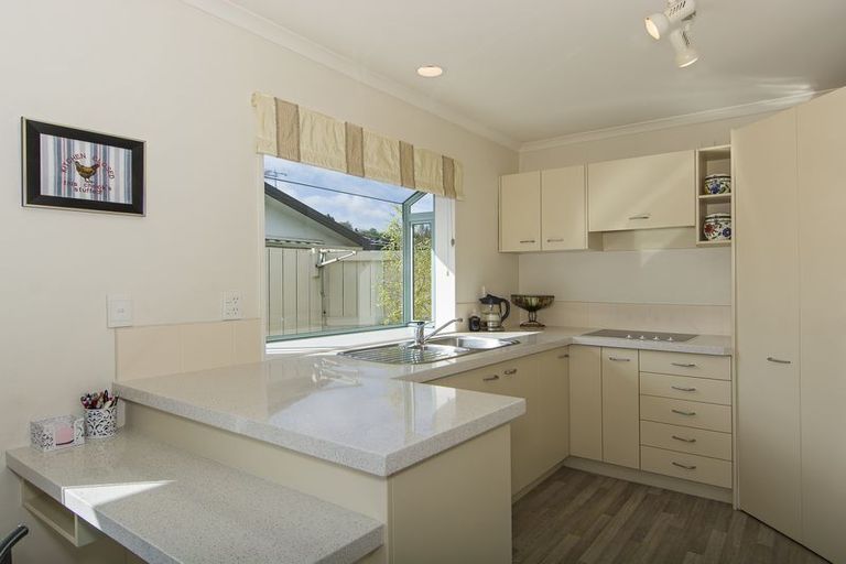 Photo of property in 37 Aaron Place, Brookfield, Tauranga, 3110