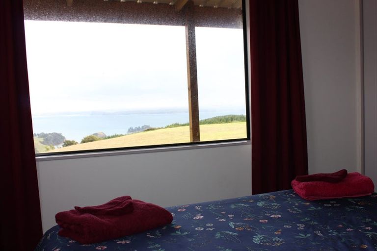 Photo of property in 986 Tinopai Road, Tinopai, Matakohe, 0593