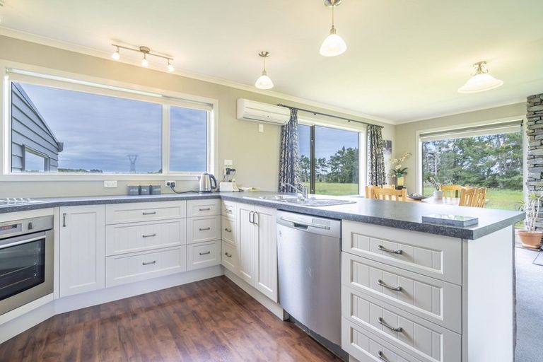 Photo of property in 23 Mcgilvray Road, Myross Bush, Invercargill, 9876